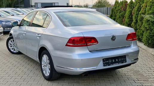  Vw Passat 1.4TSI Berlina Model HIGHLINE