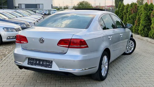  Vw Passat 1.4TSI Berlina Model HIGHLINE